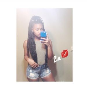 Meet your Posher, Charlayna